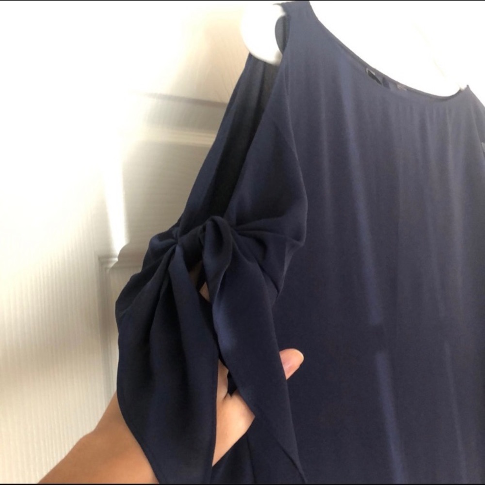 Express Cold Shoulder Top